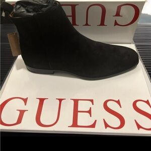 ✨Host pick✨GUESS Men's Black Suede Boots 8